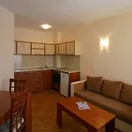 Apartment Golden Dreams