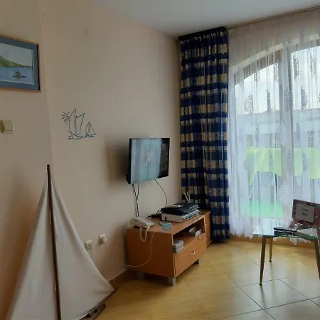 Golden Dreams Slăntjev Brjag